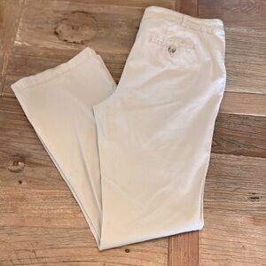 Women’s Khaki Pants Size 6